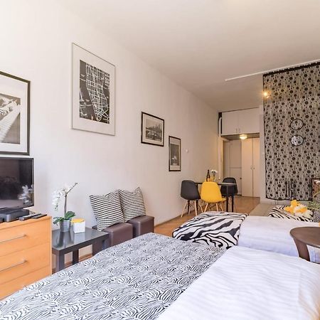 Rent Like Home - Olawska 1 Breslavia Esterno foto