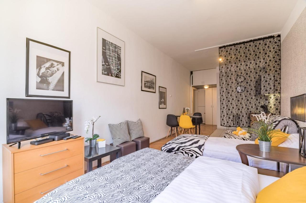 Rent Like Home - Olawska 1 Breslavia Esterno foto